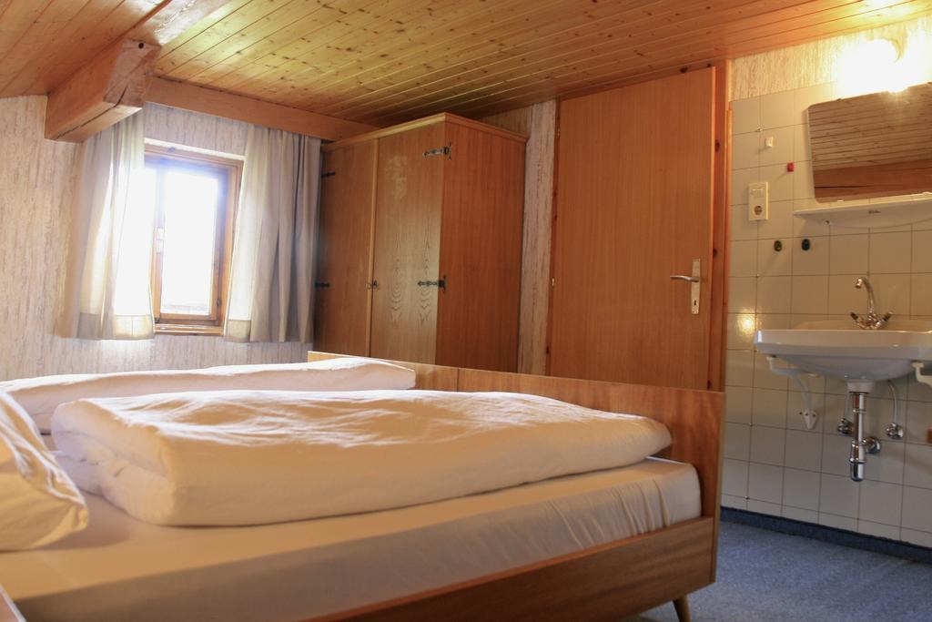 Haus Elsa Villa Holzgau Room photo